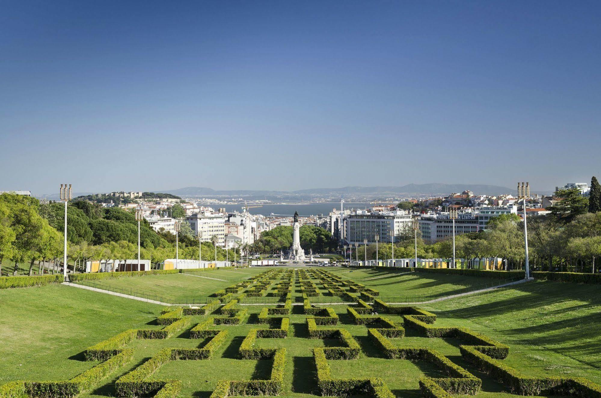 Real Residencia - Apartamentos Turisticos Lisbon Luaran gambar